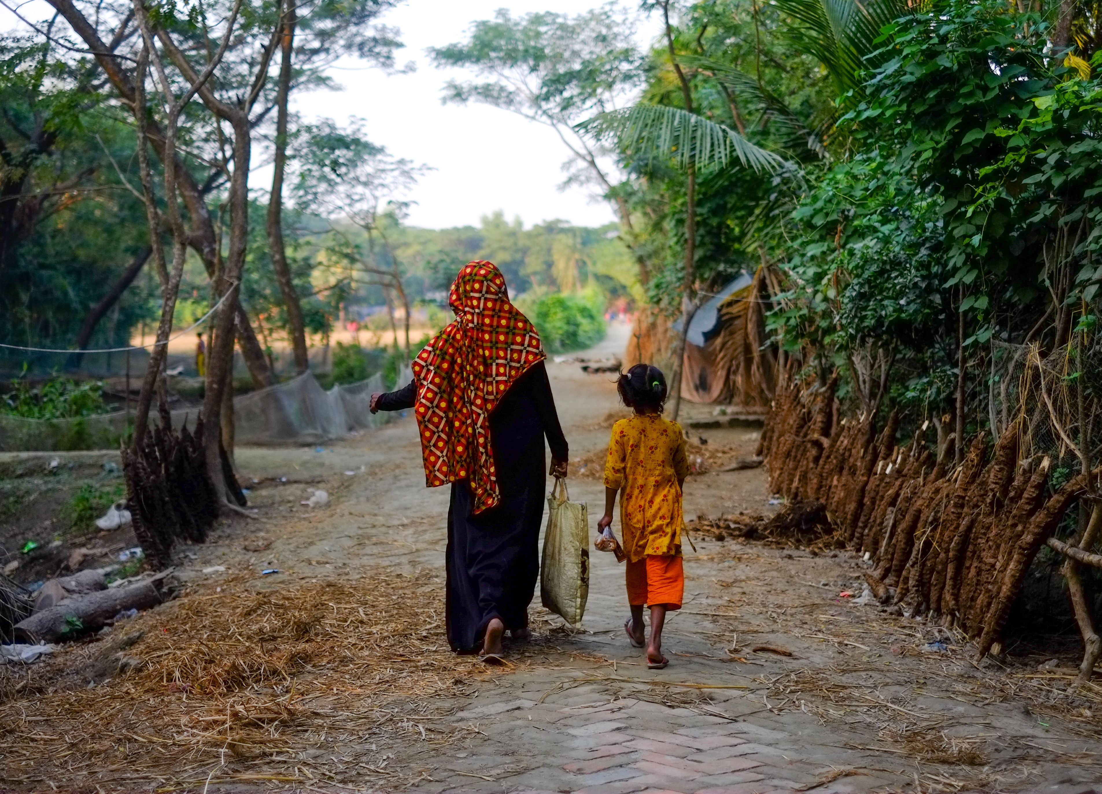 Women and girl in Bangladesh
