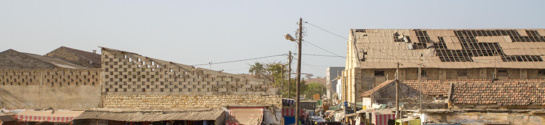 busy market in Senegal full of traders