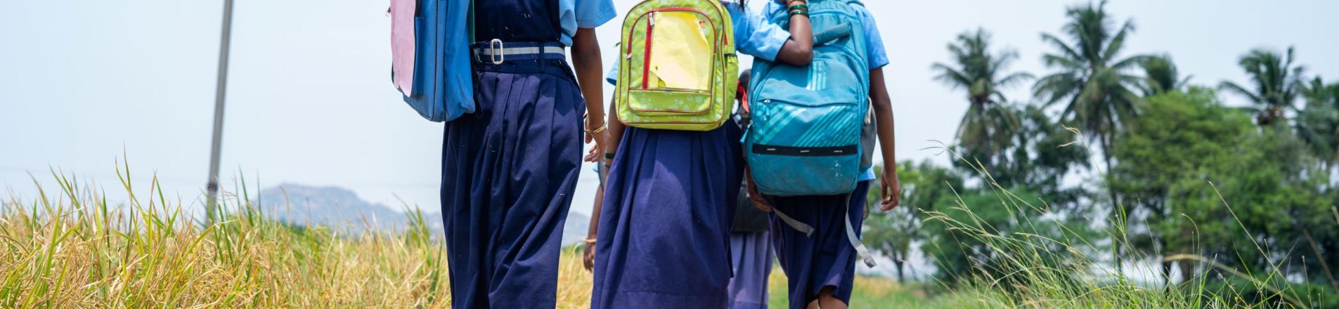 India schoolgirls