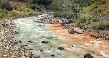 mines water pollution