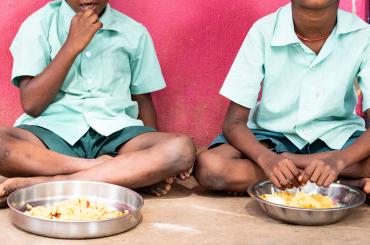 schoolboys in India